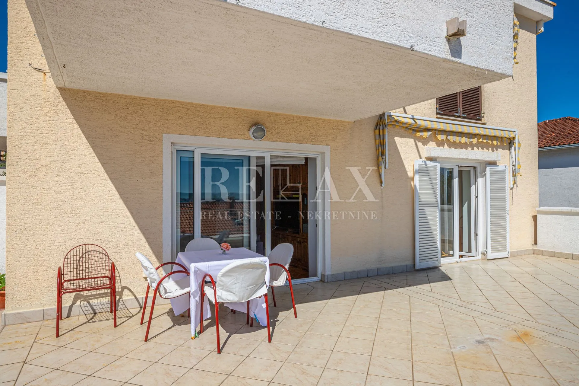 crikvenica - kuća s restoranom na top lokaciji - slika 29