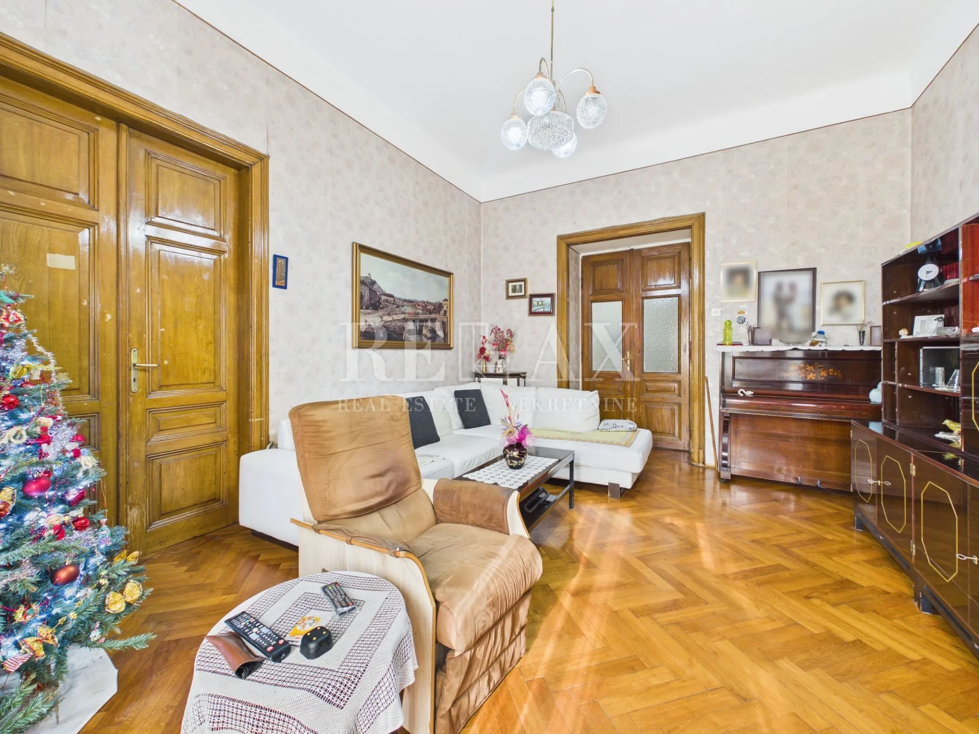 rijeka - četverosobni klasični stan u samom centru, 134.67 m2 - slika 2