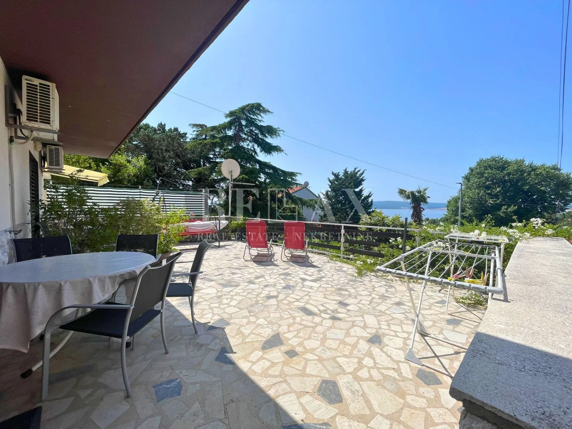 dramalj - kuća sa 4 apartmana, 150 m od mora - slika 15