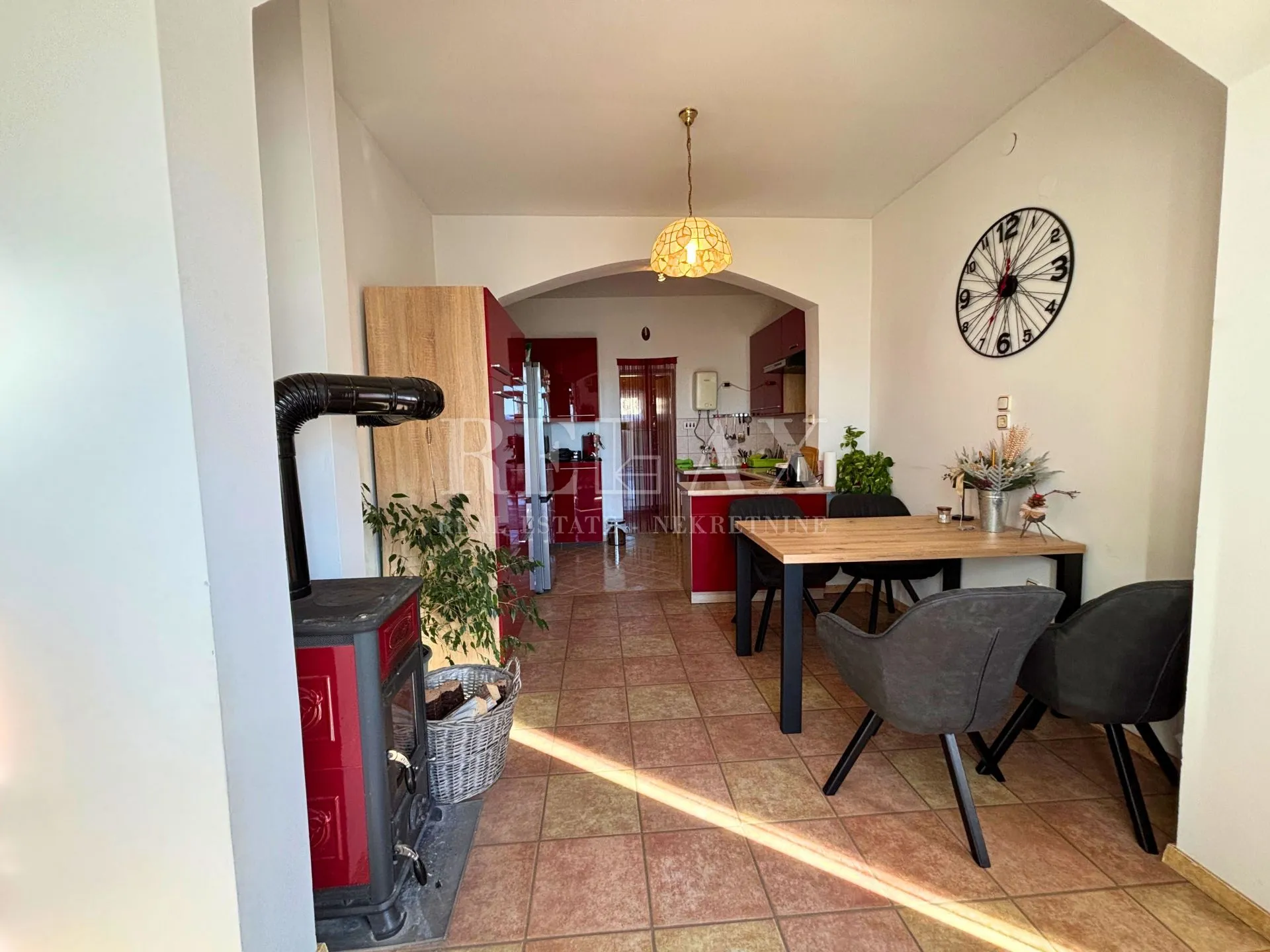 jadranovo - samostojeća kuća s 3 apartmana - slika 21