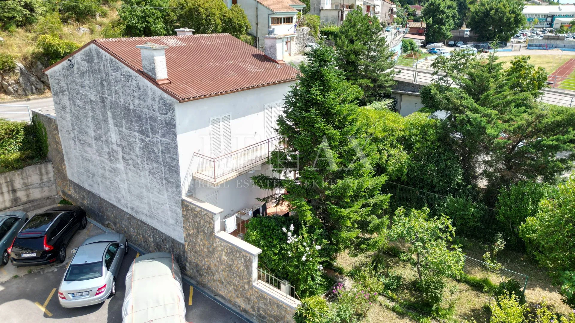 crikvenica - kuća s okućnicom u blizini centra - slika 12