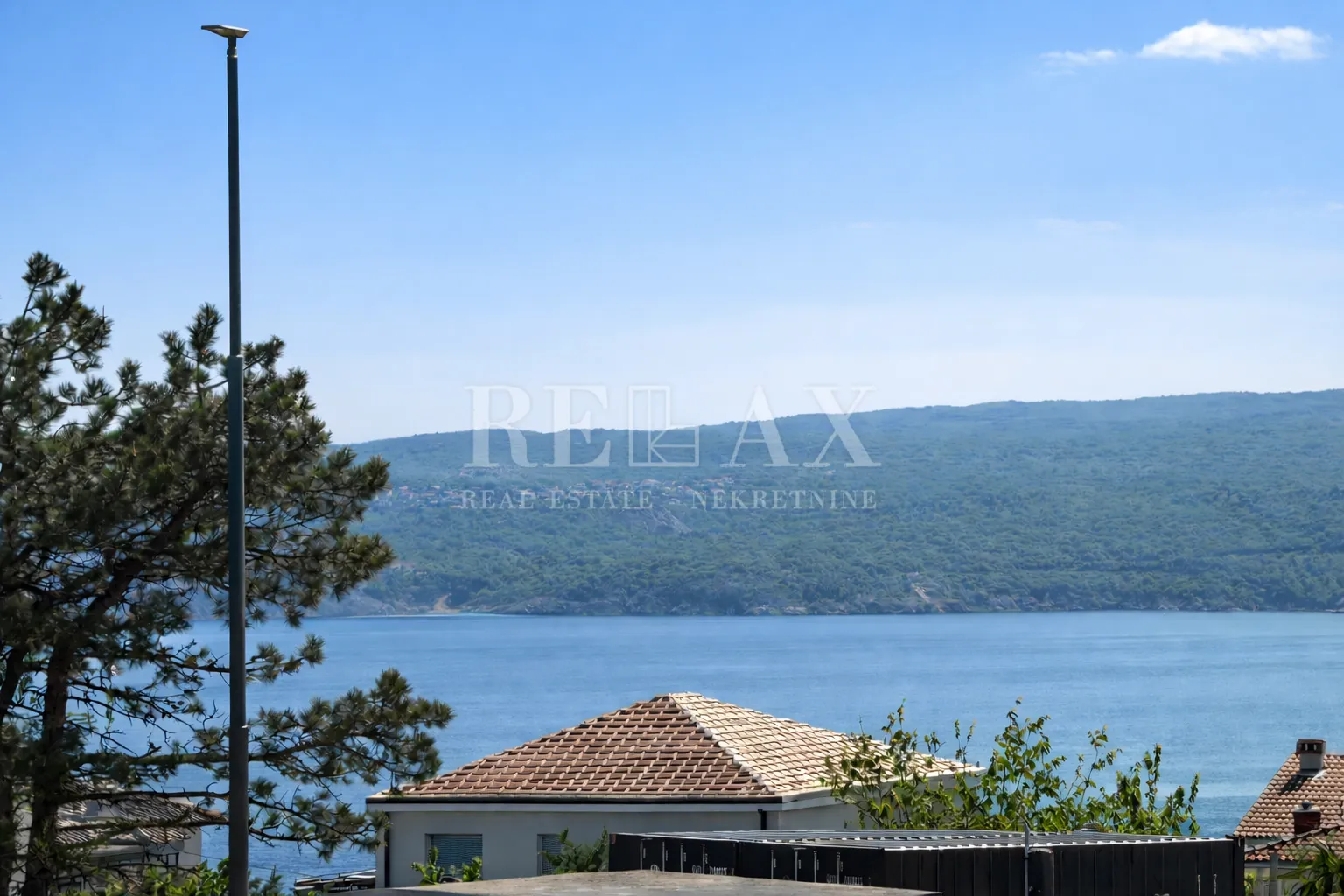 crikvenica - dvosoban stan s pogledom na more i parkingom - slika 30