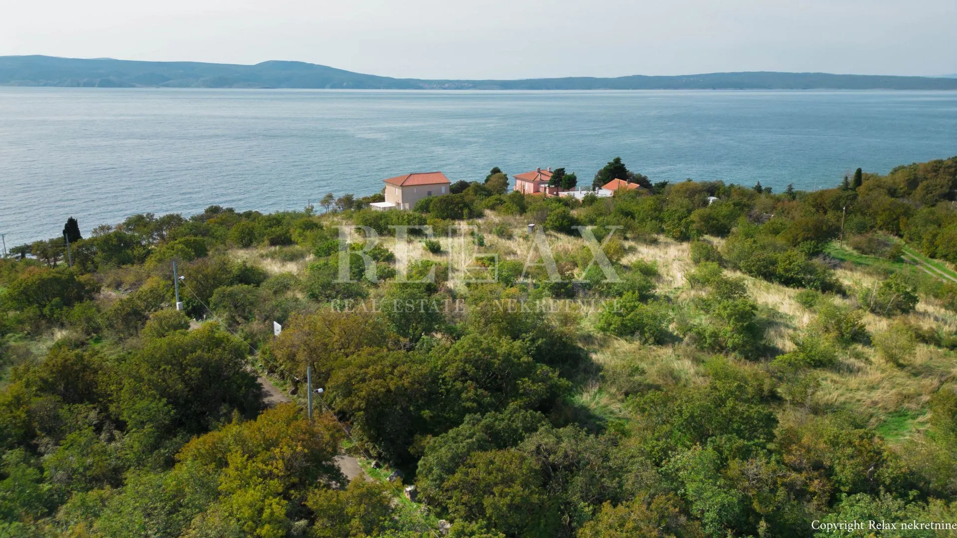 novi vinodolski - zemljište prvi red do mora za gradnju hotela - slika 11