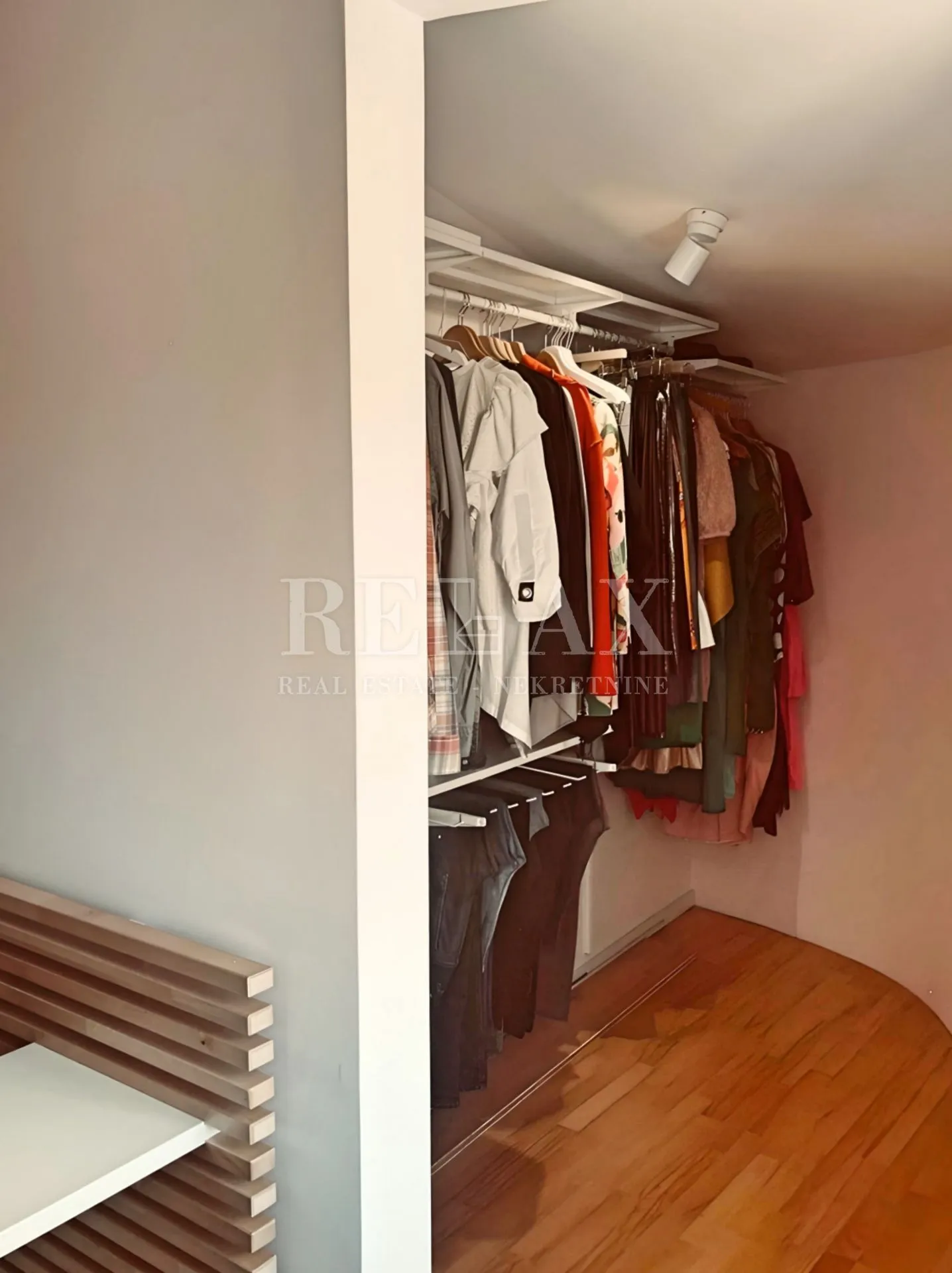 rijeka - stan u centru grada - slika 10