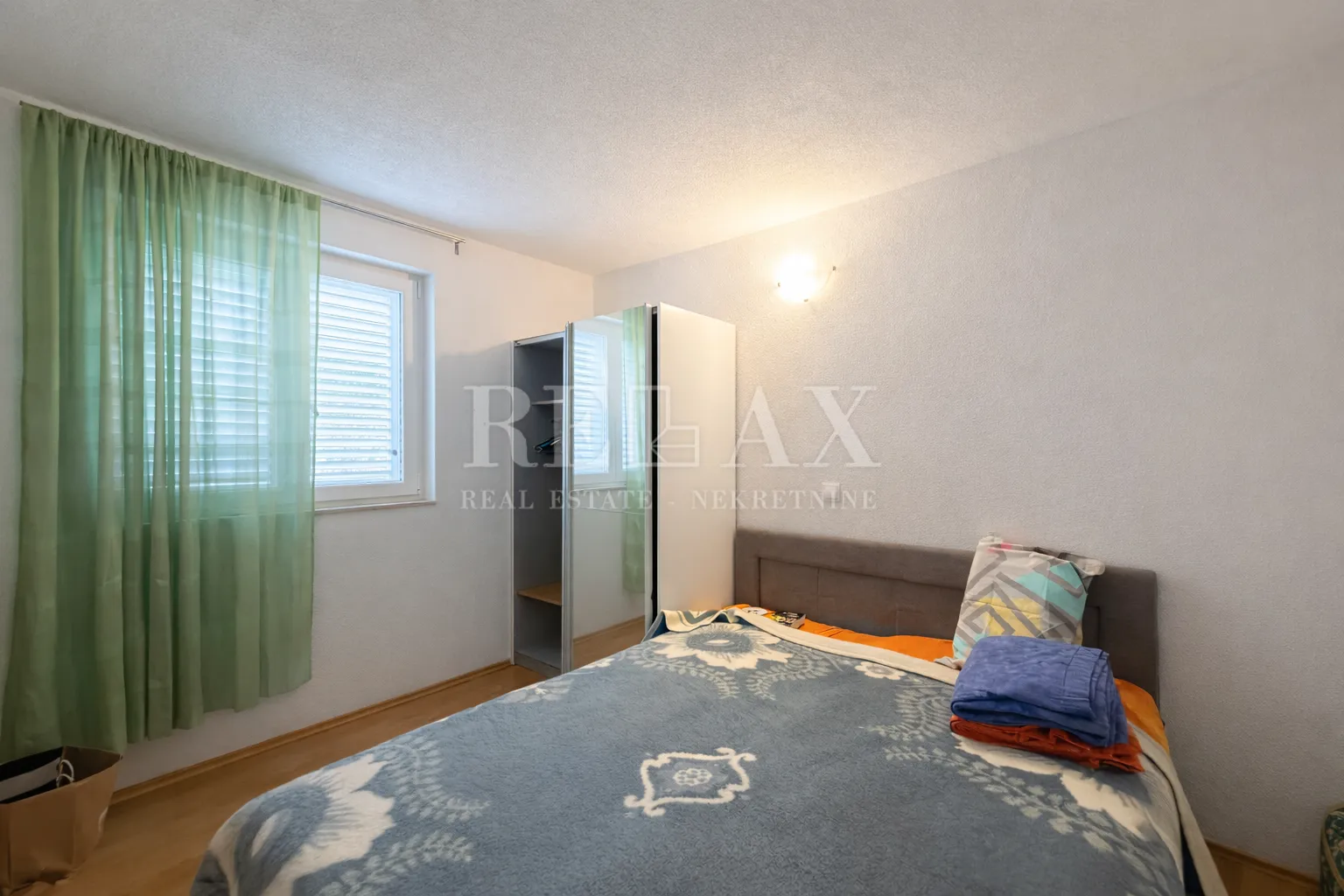 novi vinodolski - apartmanska kuća u drugom redu do mora - slika 18