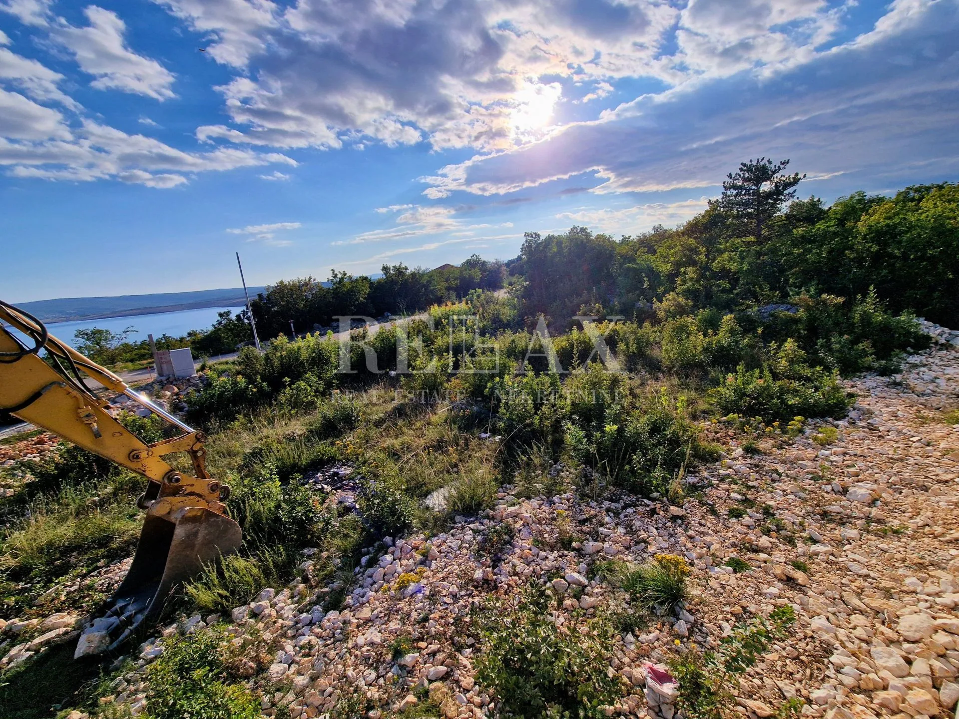 jadranovo - građevinsko zemljište, 640 m2 - slika 3