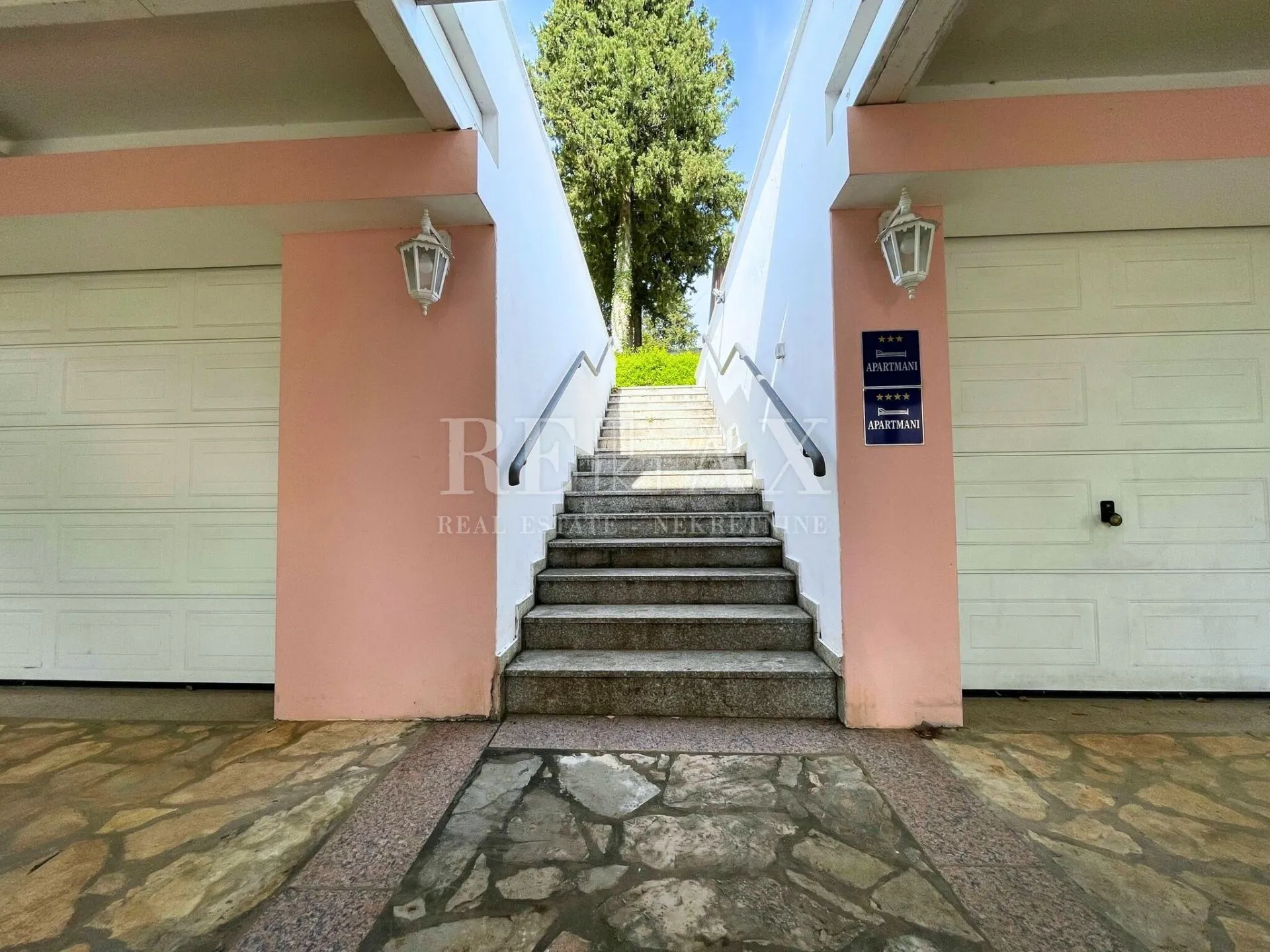 crikvenica - mediteranska vila s vrtom i gostinjskom kućom - slika 58