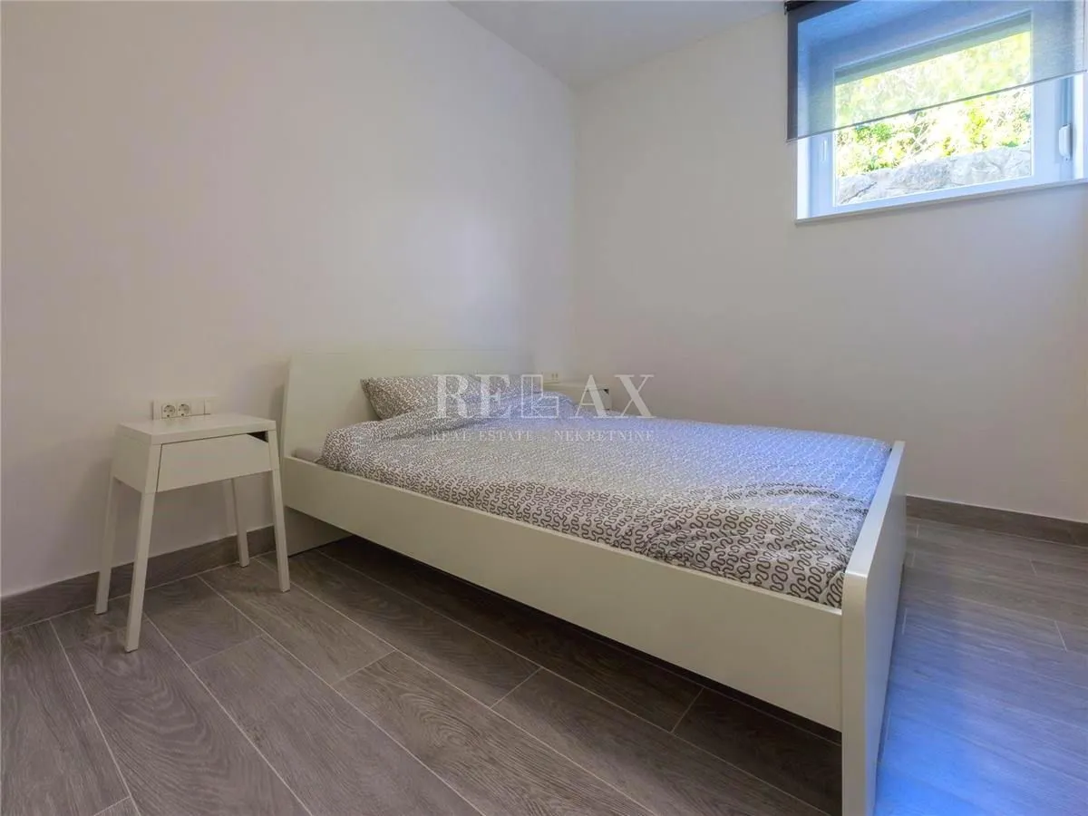 crikvenica, dramalj - luksuzna kuća s pogledom na more - slika 7