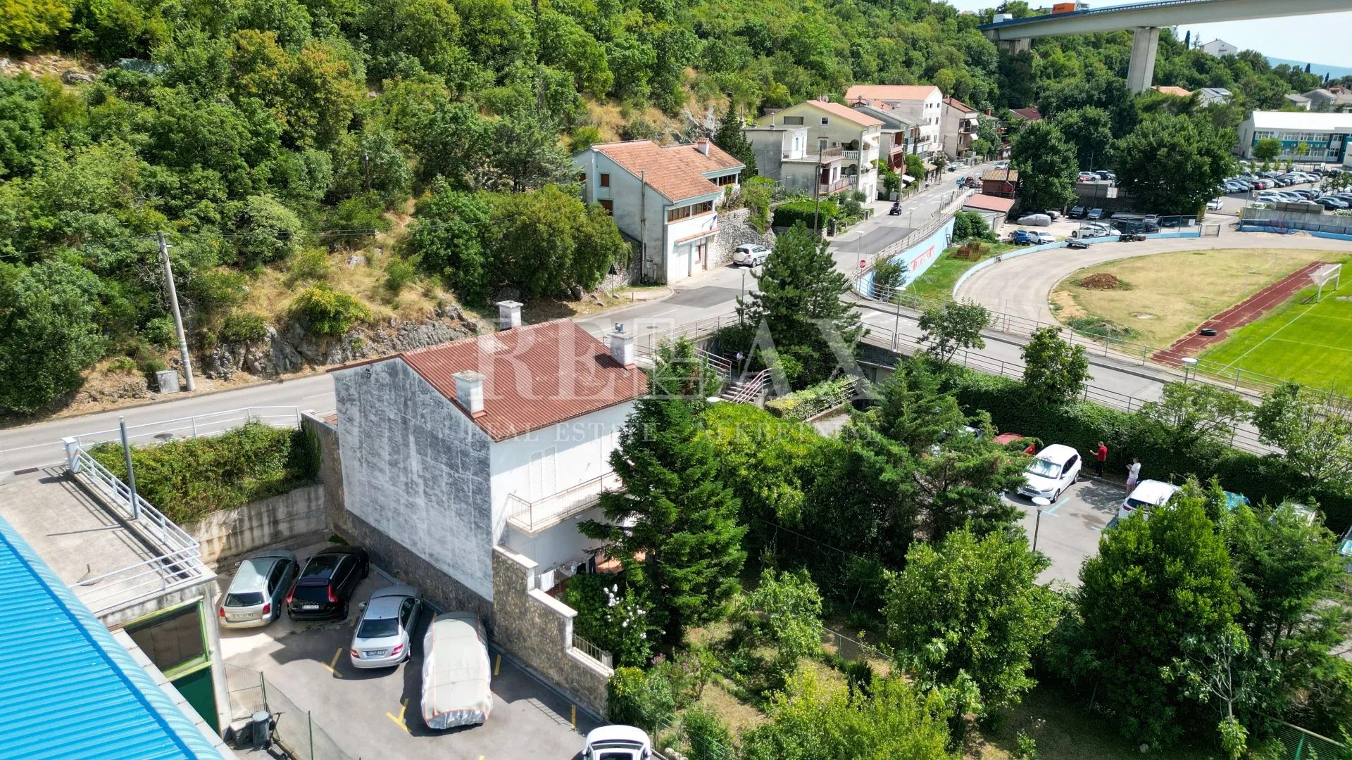 crikvenica - kuća s okućnicom u blizini centra - slika 11