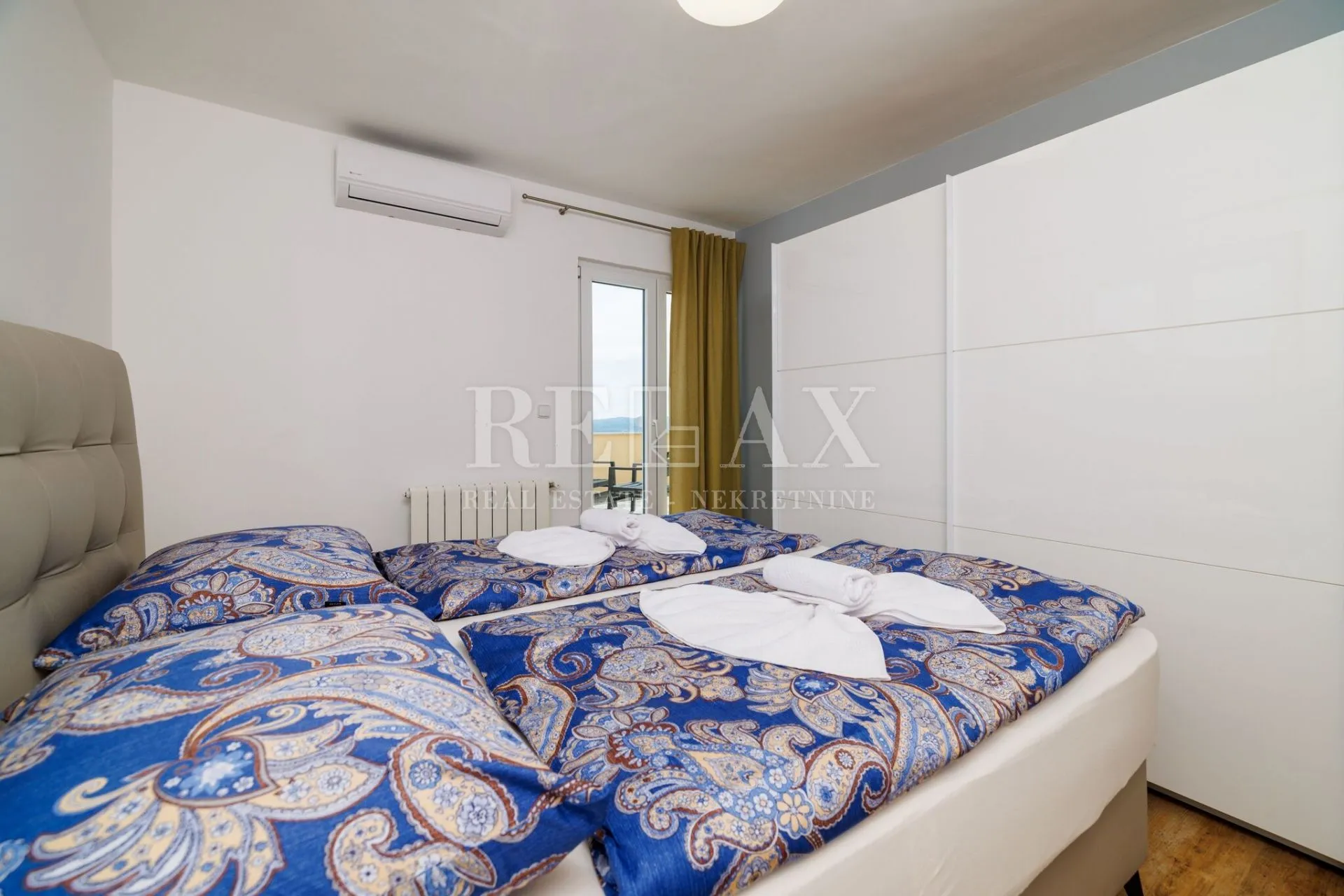 crikvenica - elegantna vila s panoramskim pogledom i bazenom - slika 22