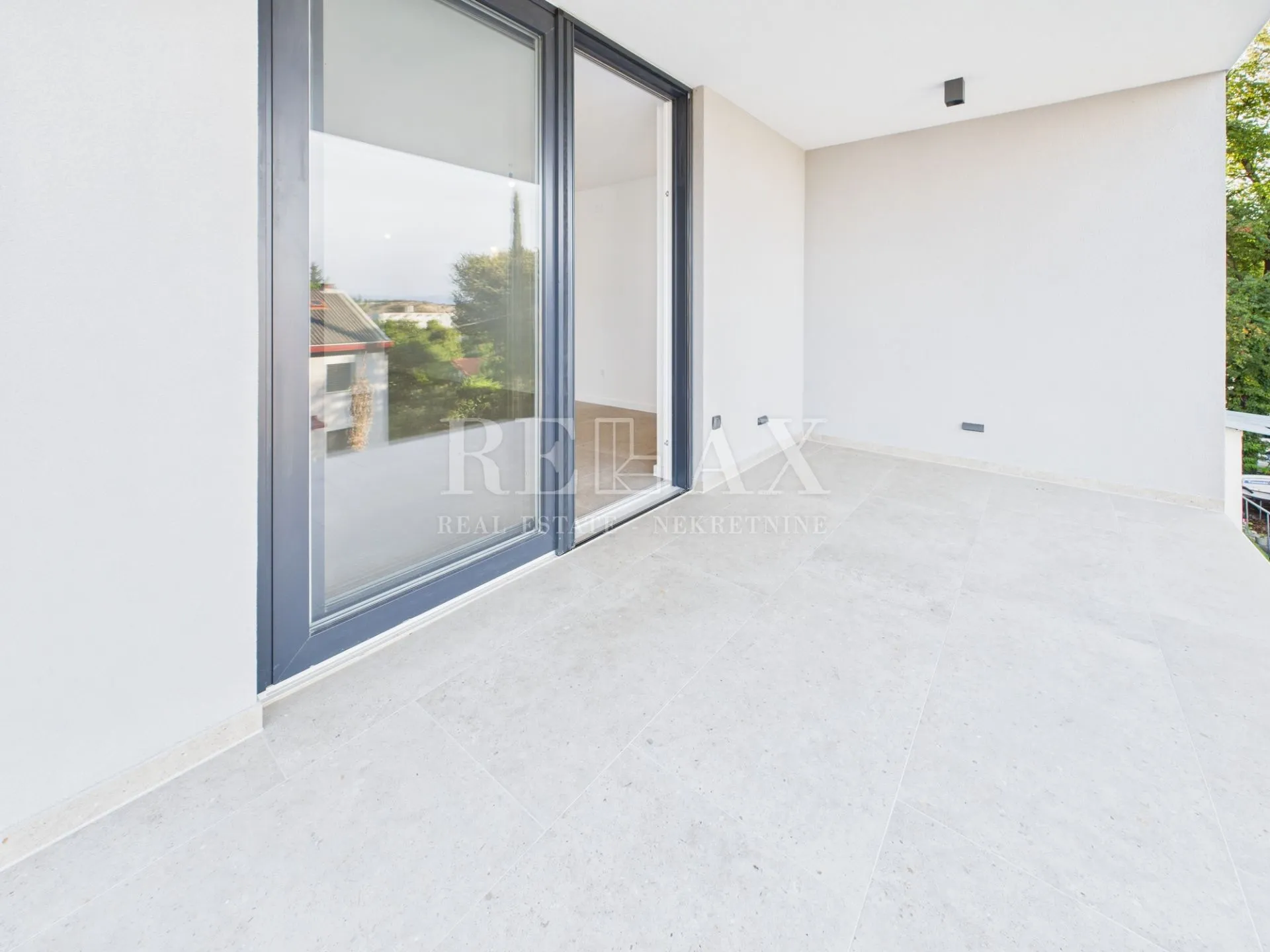 omišalj - novogradnja, 150 m od plaže - slika 3