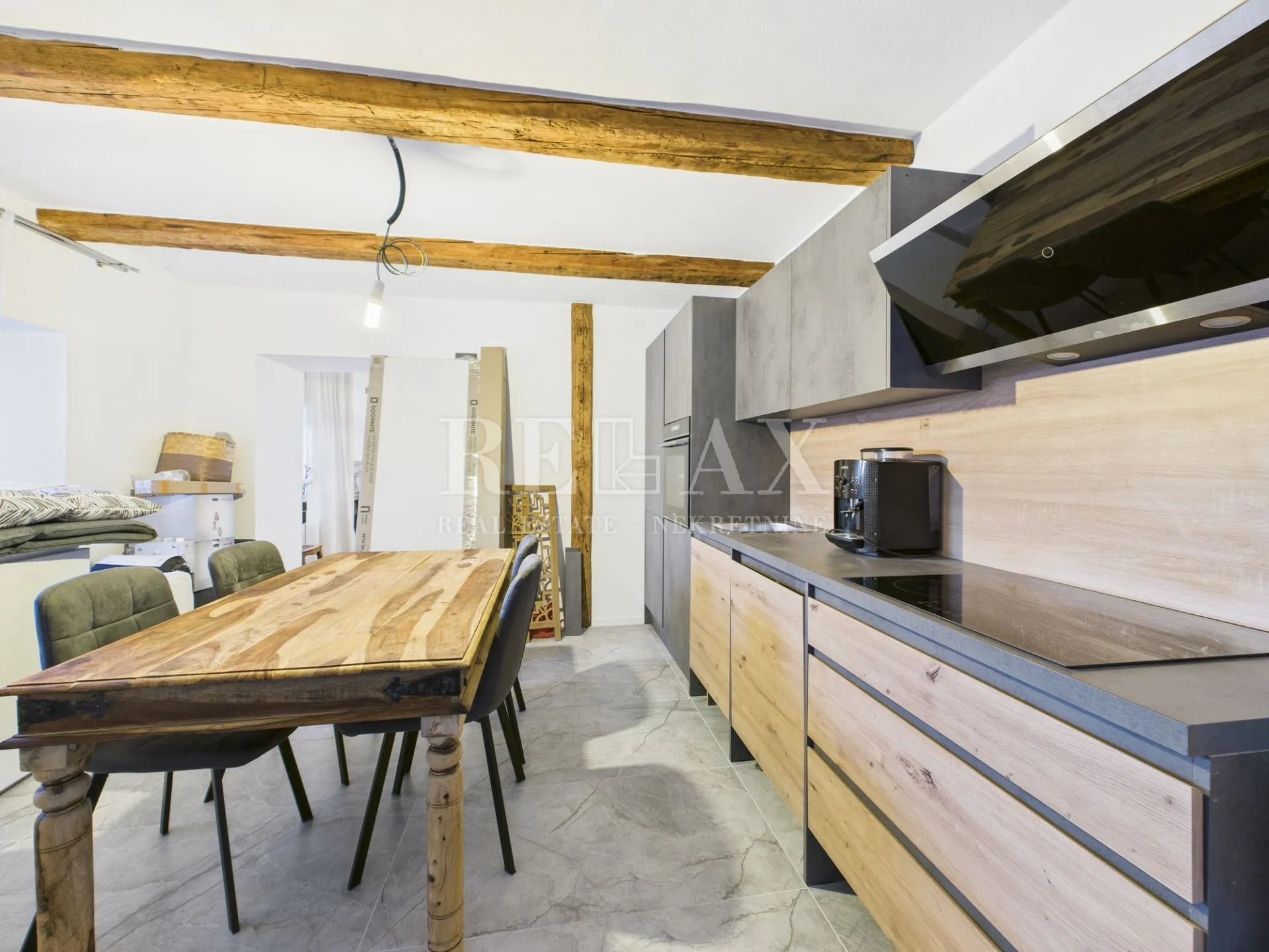bribir - kuća s bazenom i tri apartmana - slika 14