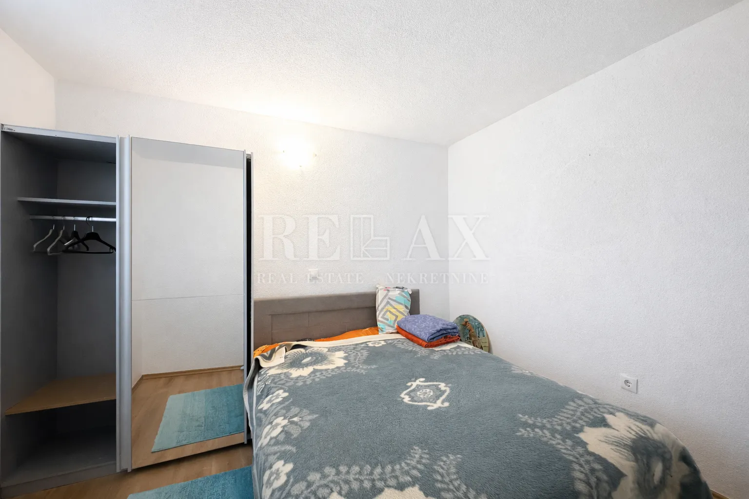novi vinodolski - apartmanska kuća u drugom redu do mora - slika 16