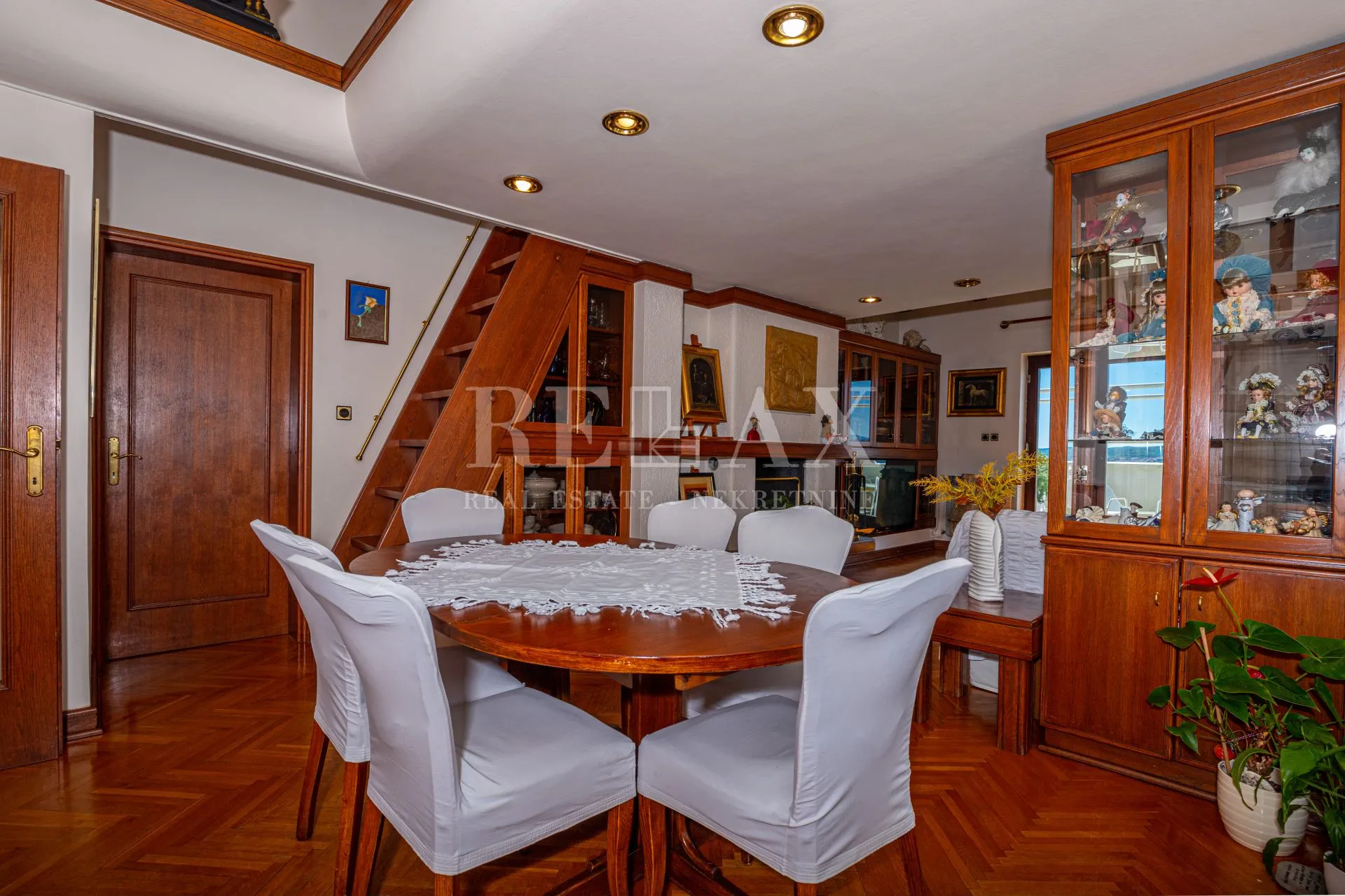 crikvenica - kuća s restoranom na top lokaciji - slika 35