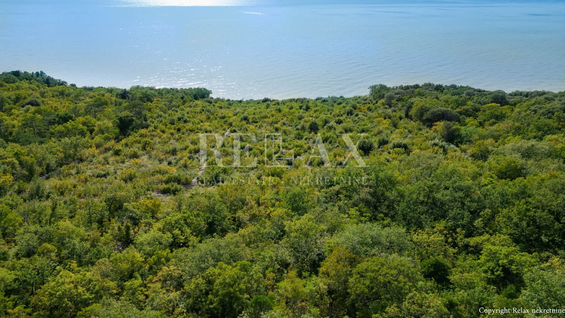 novi vinodolski - investicijsko zemljište, prvi red do mora - slika 7