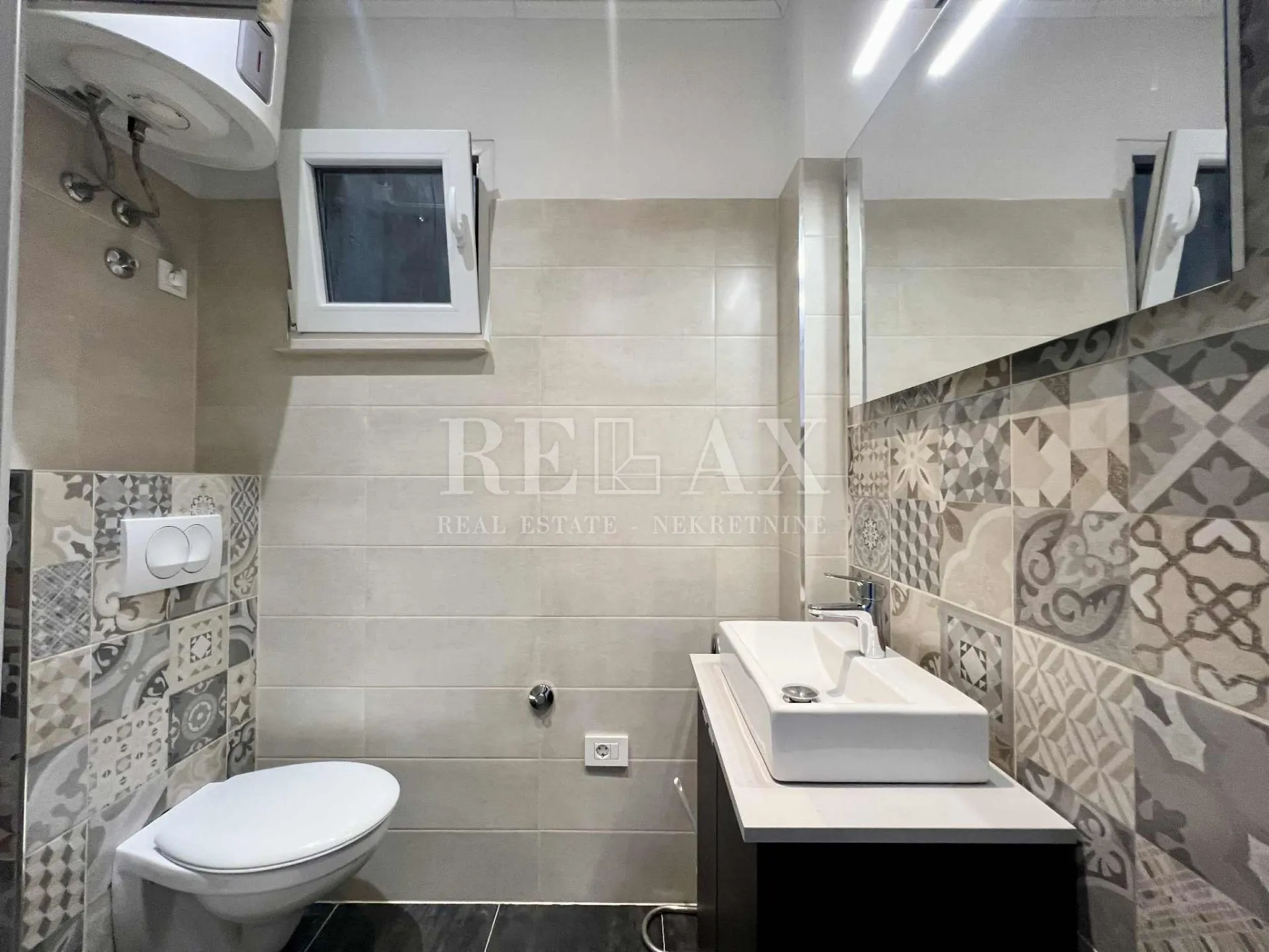 rijeka, potok - gospodski trosobni stan 114 m2 - slika 10