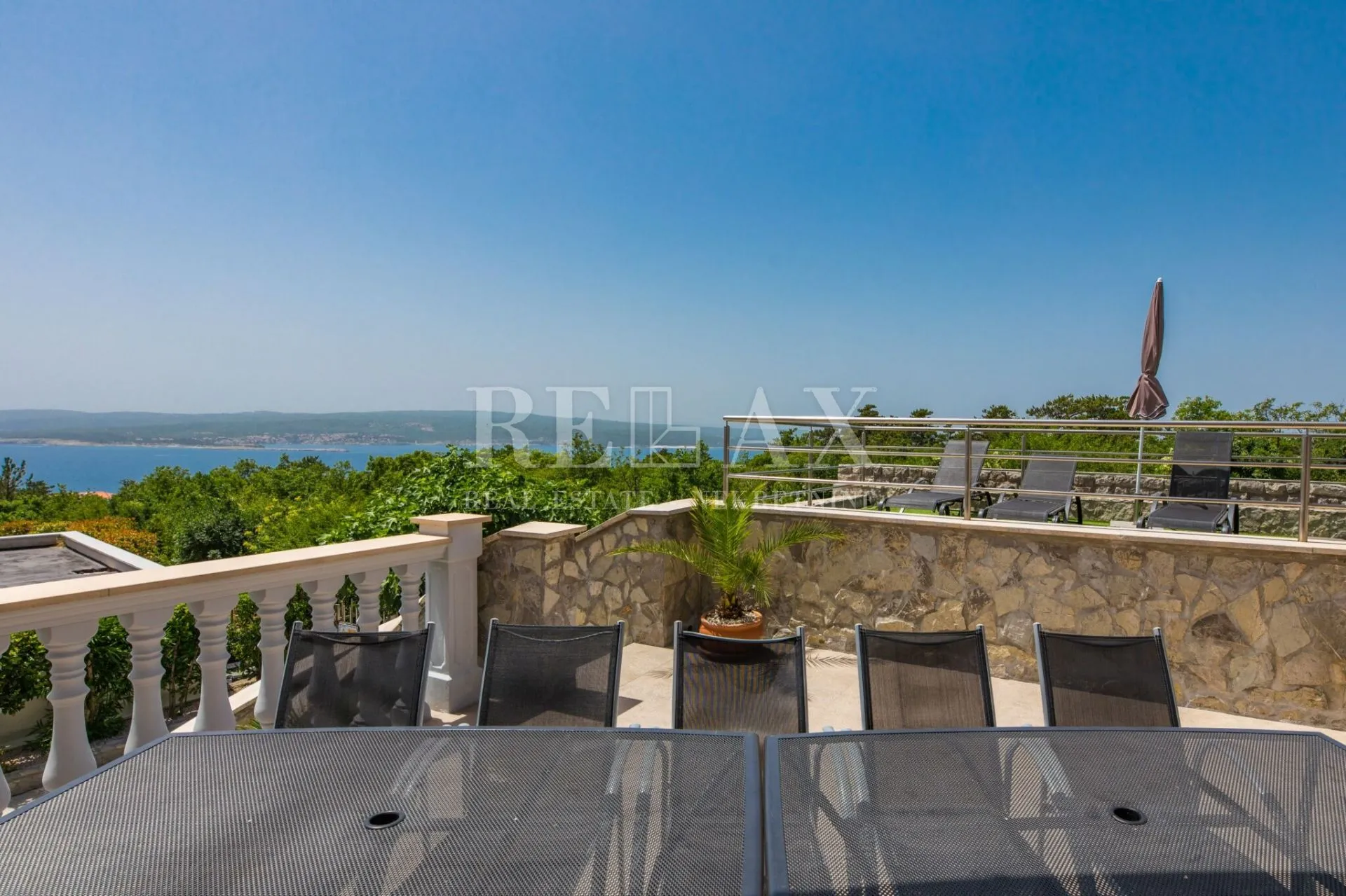 crikvenica - elegantna vila s panoramskim pogledom i bazenom - slika 30