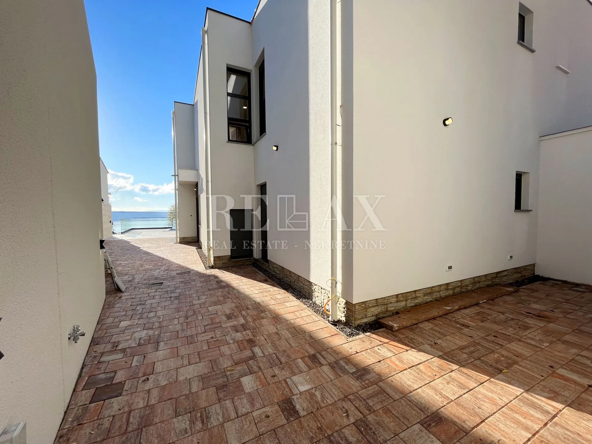 crikvenica, dramalj - vila s bazenom, pogled na more - slika 22