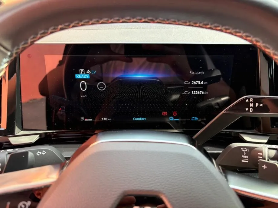 renault austral 1.2 automatik e tech 200 espritalpine •2024.g•leasing• - slika 17