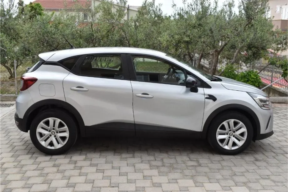 renault captur 1.3 tce 140 ks automatik,zen-novi model - slika 5