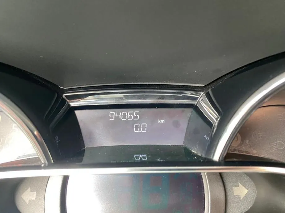 renault clio iv 1.5 dci, klima, tempomat, 4x garancija!!! - slika 20