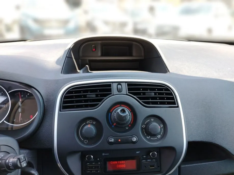 renault kangoo compact 1.5 dci 7550€ + pdv, 2018 god. - slika 9