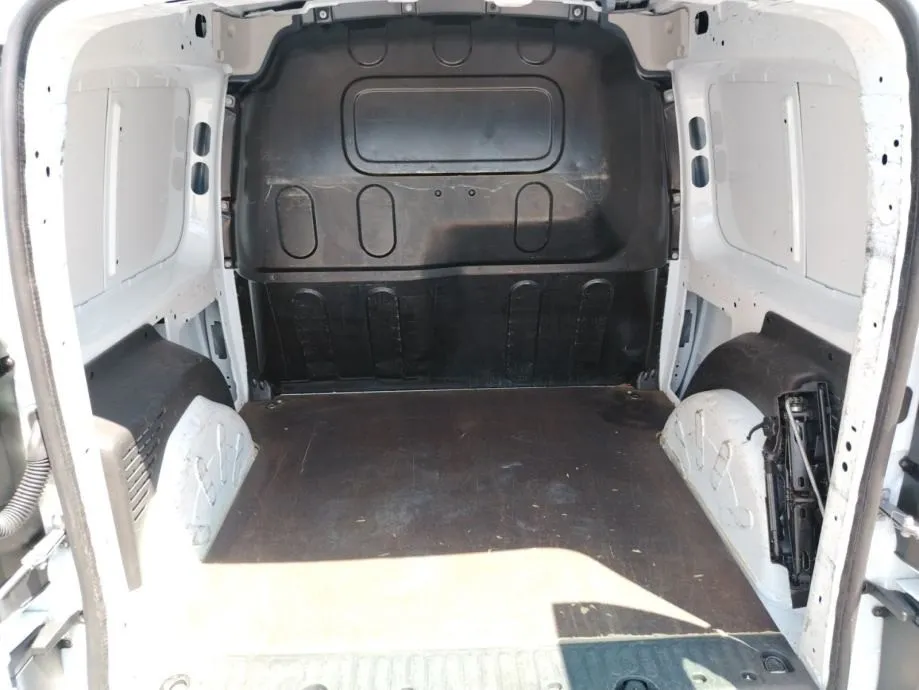 renault kangoo compact 1.5 dci 7550€ + pdv, 2018 god. - slika 11