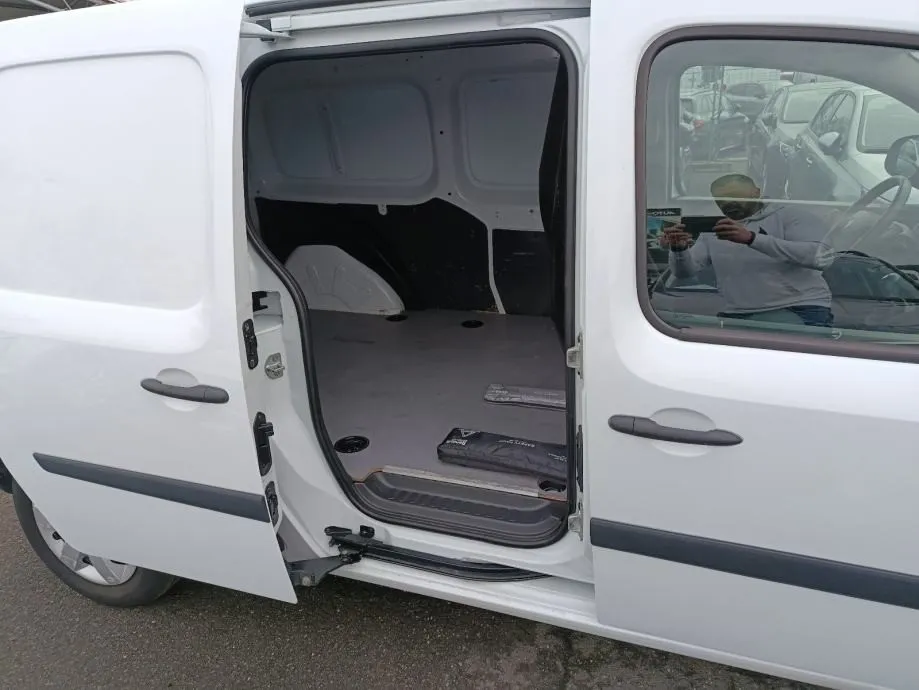 renault kangoo maxi1,5 dci, n1 ,do 2 godine jamstva,u sustavu pdv-a, 2 - slika 8