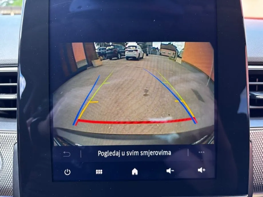 renault megane conquest 1.6 automatik •2022•kamera•leasingbezučešća - slika 15
