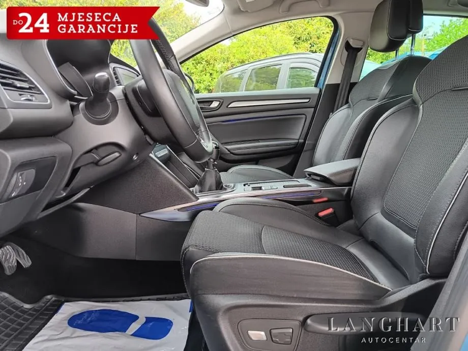 renault megane tce 130,bose,servisna,reg.do 10/2026 - slika 11