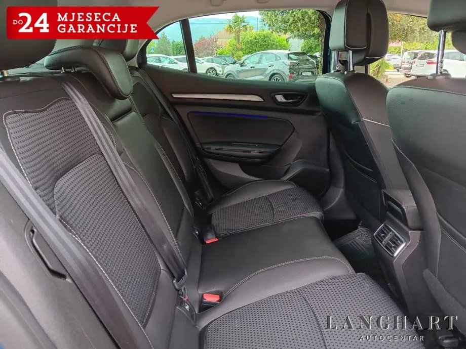 renault megane tce 130,bose,servisna,reg.do 10/2026 - slika 19
