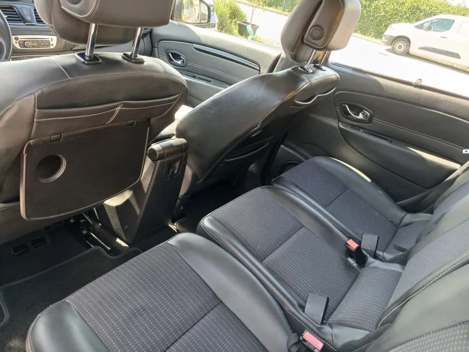 renault scenic 1,5 dci registriran do 12/2026 - slika 7