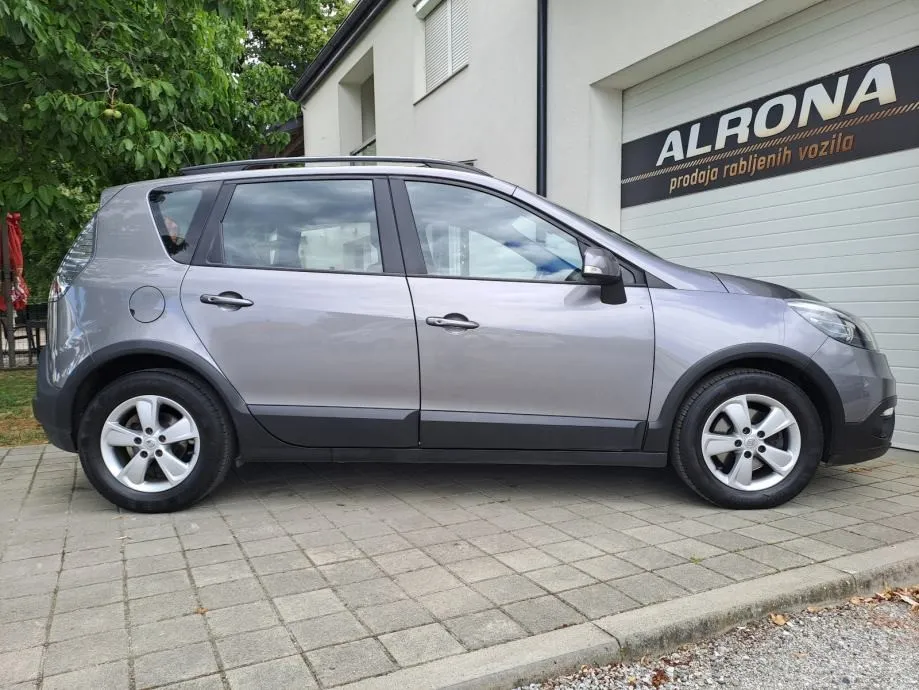 renault scenic 1.5 dci x-mod*led,navi,alu,par.senzori,kuka,servisna - slika 4