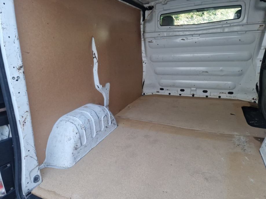 renault trafic 2,0 dci eu5 u pdv-u - slika 10