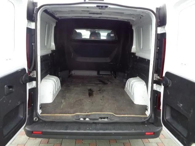 renault trafic furgon 2,0 bdci l2h1;74tkm;6sjed.; led; navi; tempo;, 2 - slika 9