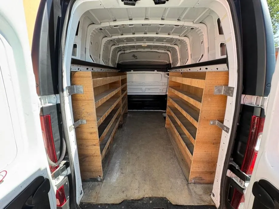 renault trafic l2h2 •2021.g.• klima • leasing bez učešća •, 2021 god. - slika 19