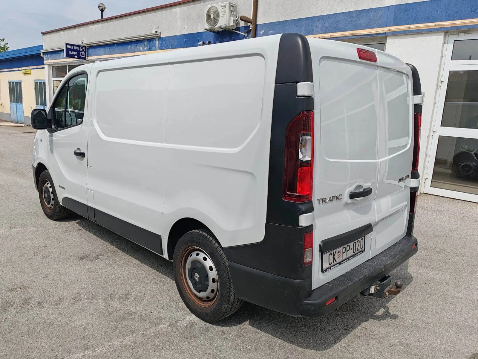 renault trafic 1,6 dci - slika 11