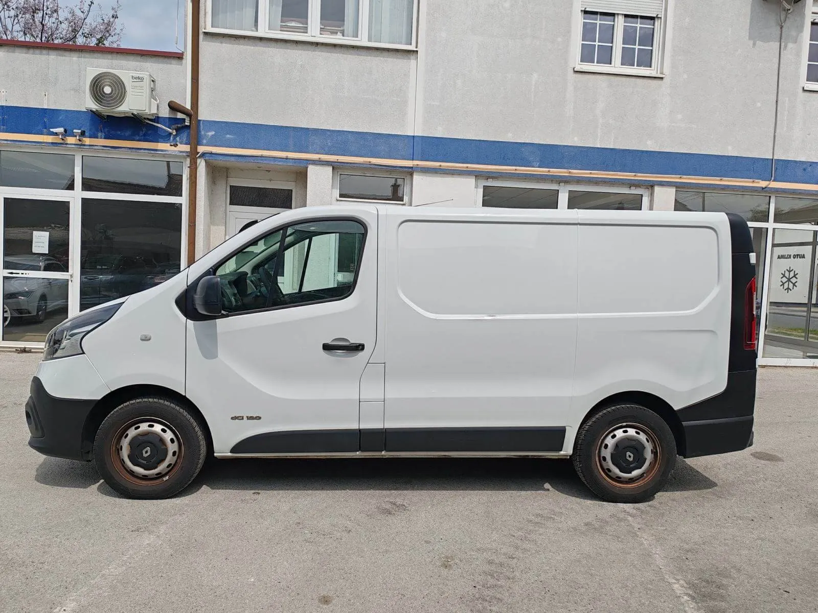renault trafic 1,6 dci - slika 2
