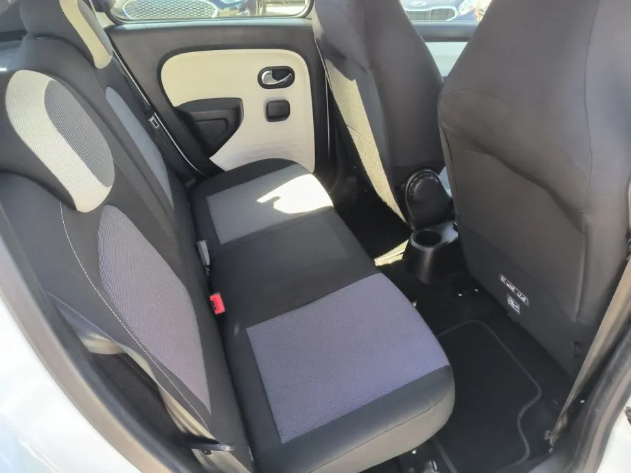 renault twingo 1.0 dynamique, servisna, jamstvo, reg. 1 godinu - slika 15