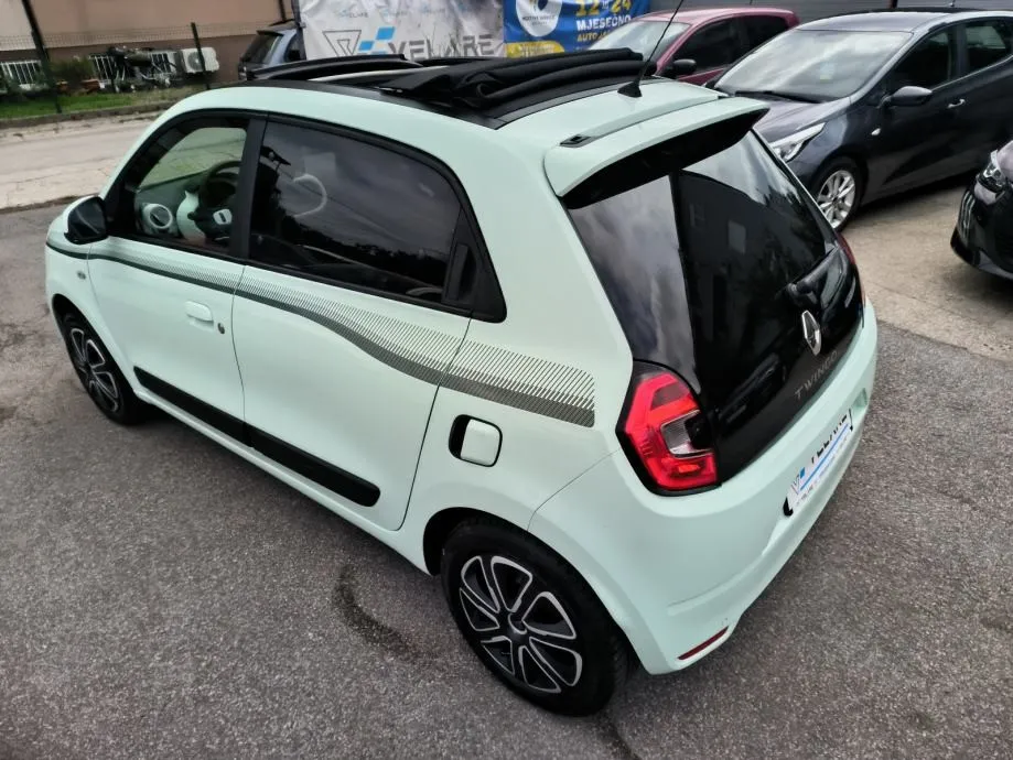 renault twingo 1.0 limited, el. krov, servisna, jamstvo, reg. 1 godinu - slika 7