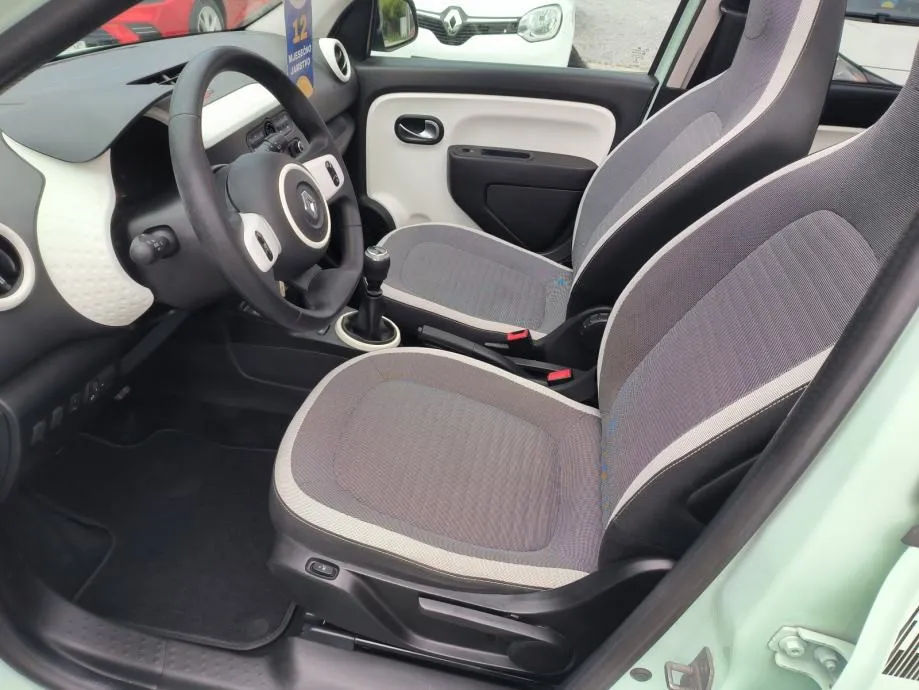 renault twingo 1.0 limited, el. krov, servisna, jamstvo, reg. 1 godinu - slika 12