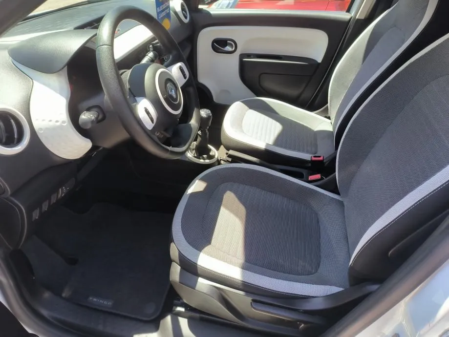 renault twingo 1.0 limited, servisna, jamstvo, reg. 1 godinu - slika 11