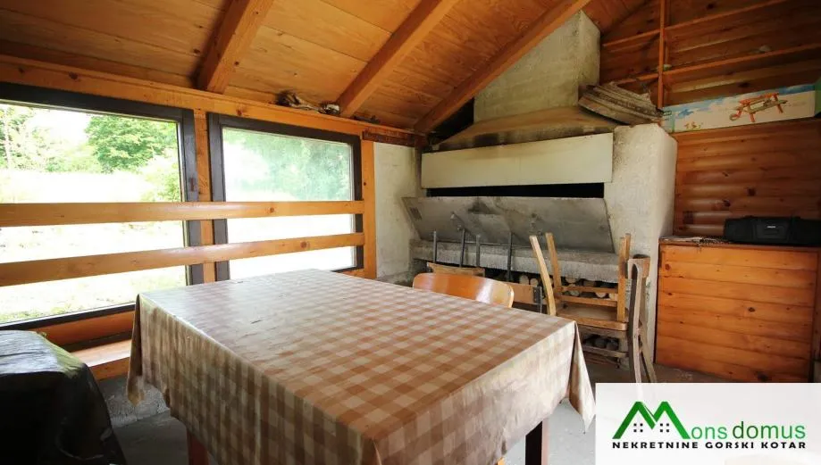 useljiva kuća u blizini delnica (prodaja) - slika 28