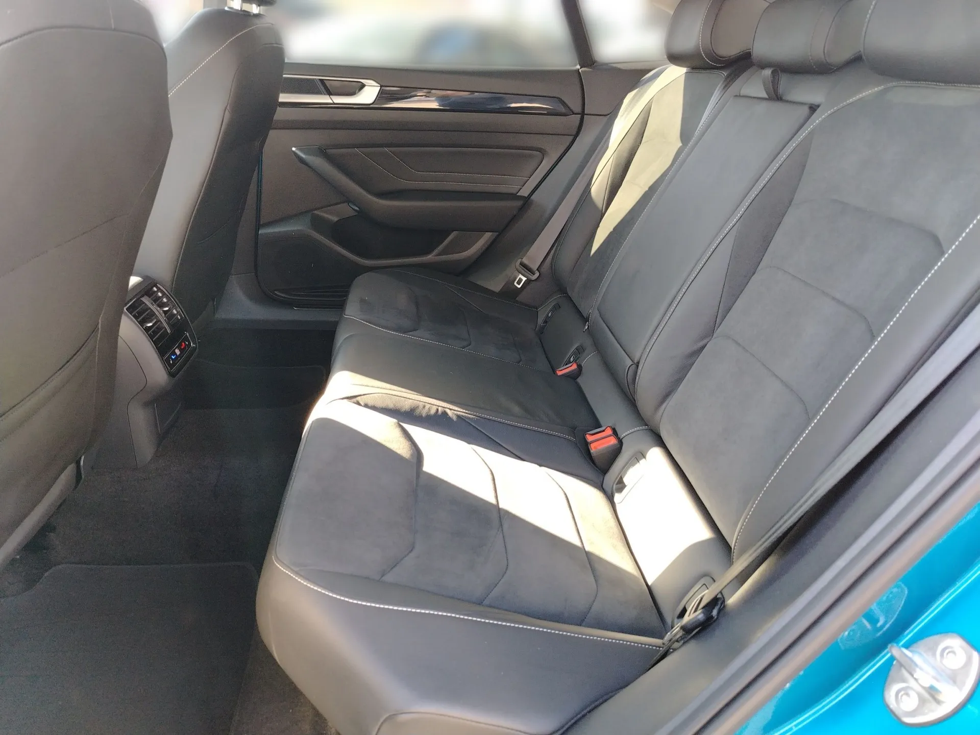 vw arteon 2.0 tdi dsg elegance - slika 11