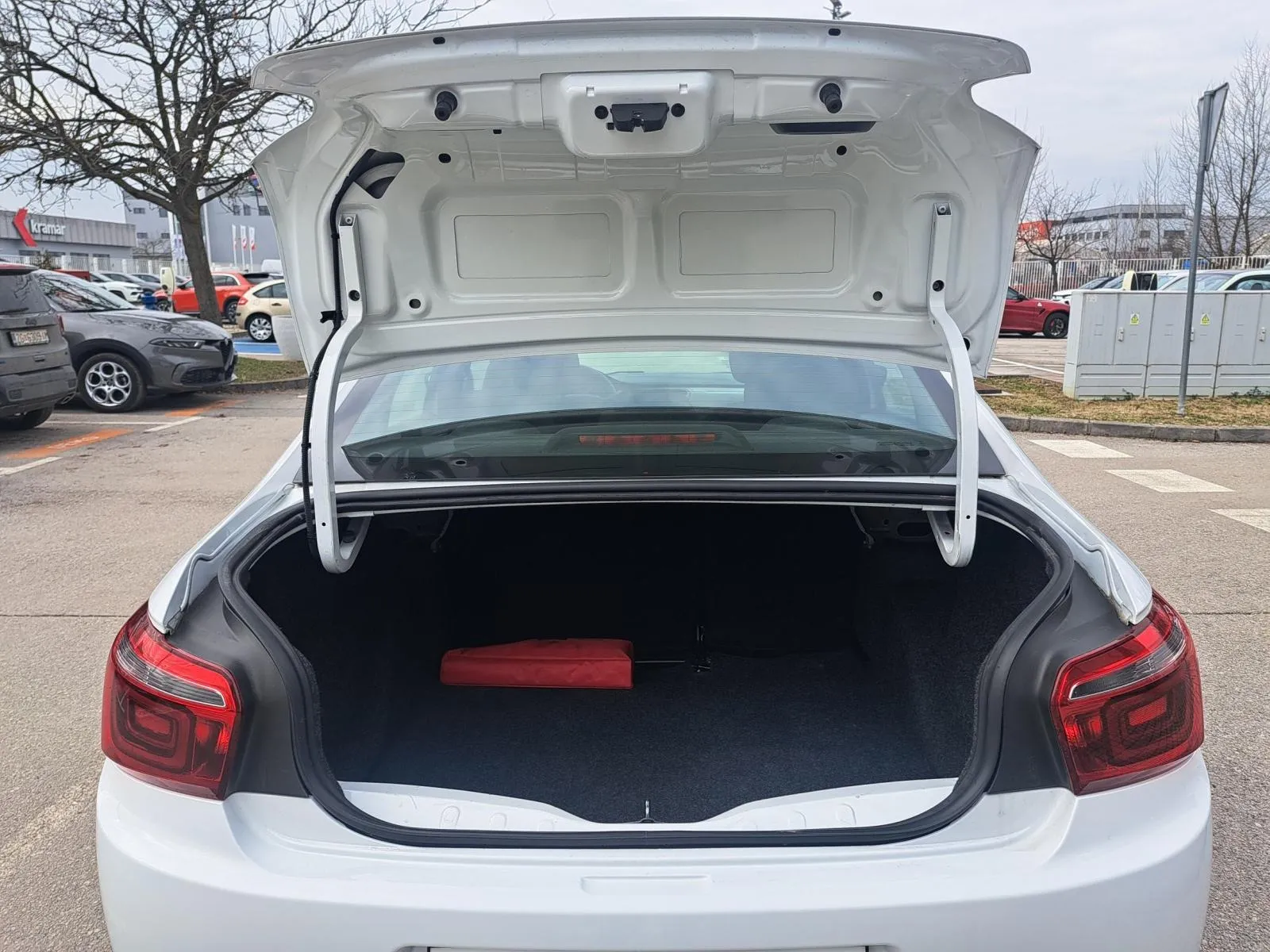 citroën c-elysee feel bluehdi s&s 100 - slika 14