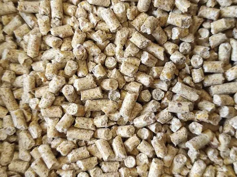 P40 Proteinski pelleti za golubove 1kg - Đakovo