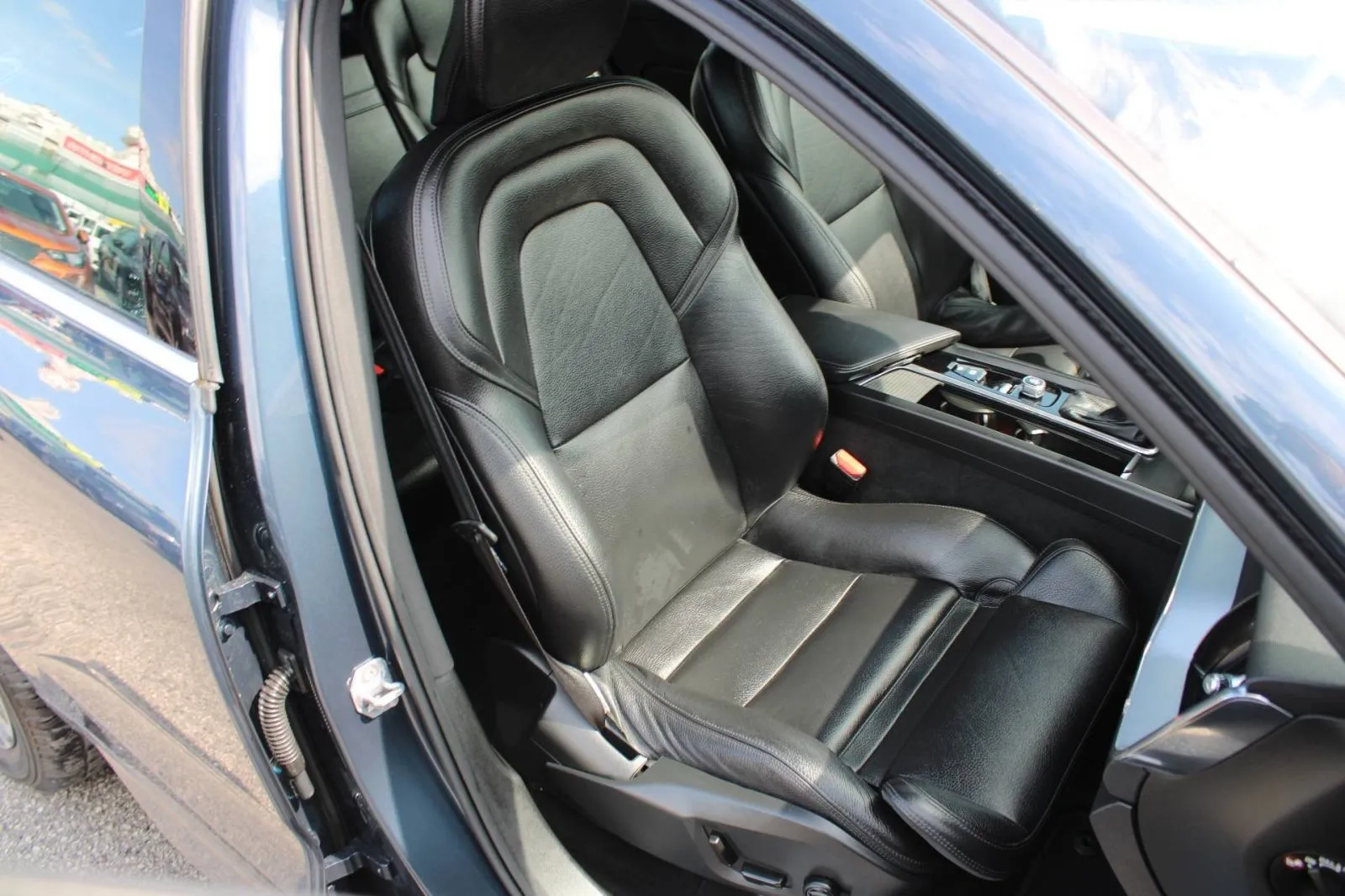 volvo xc60 2.0d automatik *led, navigacija, kamera* - slika 12
