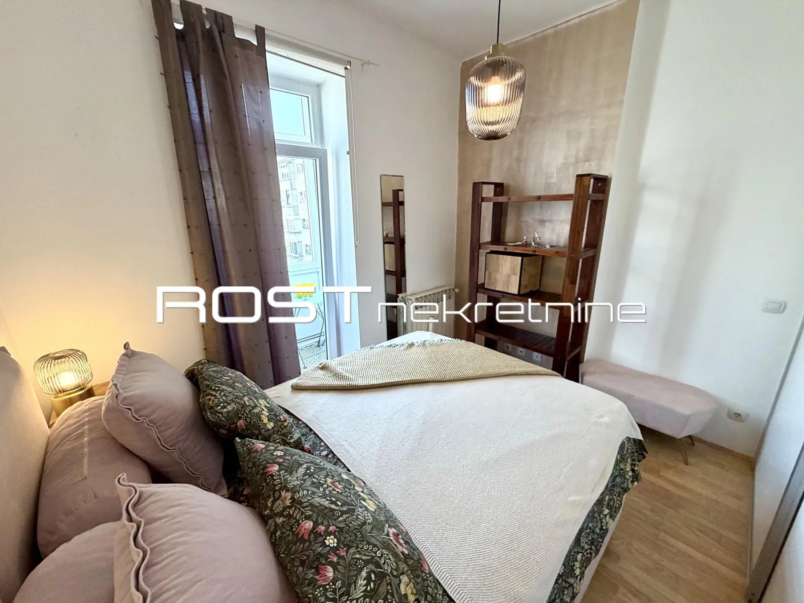 kvaternikov trg - martićeva - 50 m2, 2-sobni + balkon - luksuzni - slika 16
