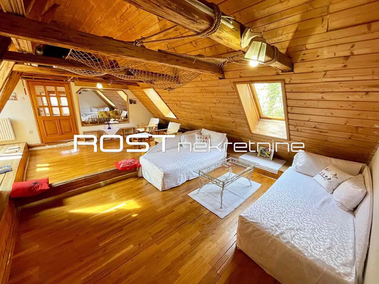 trg bana jelačića - radićeva - 110 m2, 3-sobni - atraktivno potkrovlje - slika 2