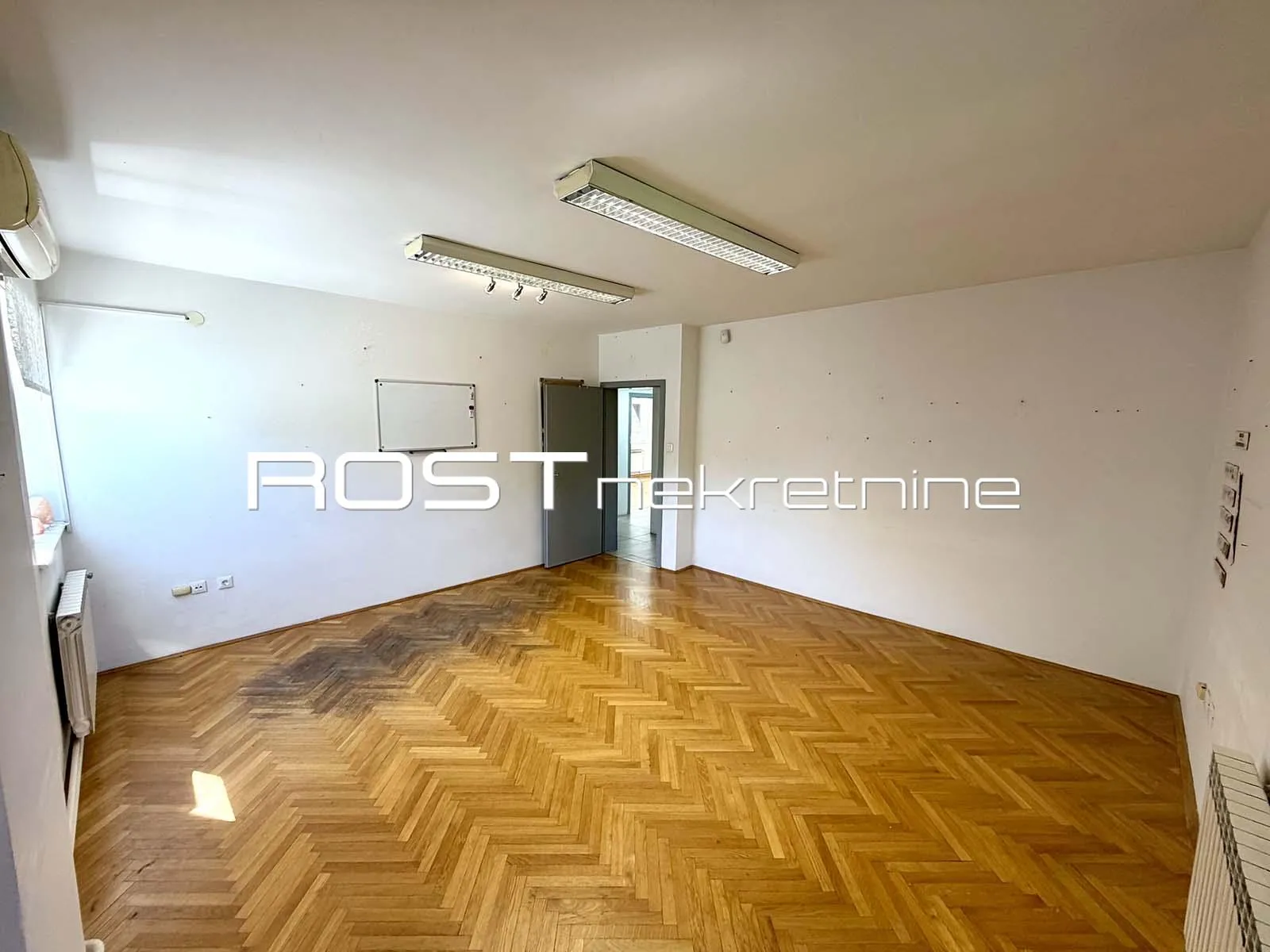 kvaternikov trg - heinzelova - 100 m2, 4-sobni + parking - slika 16